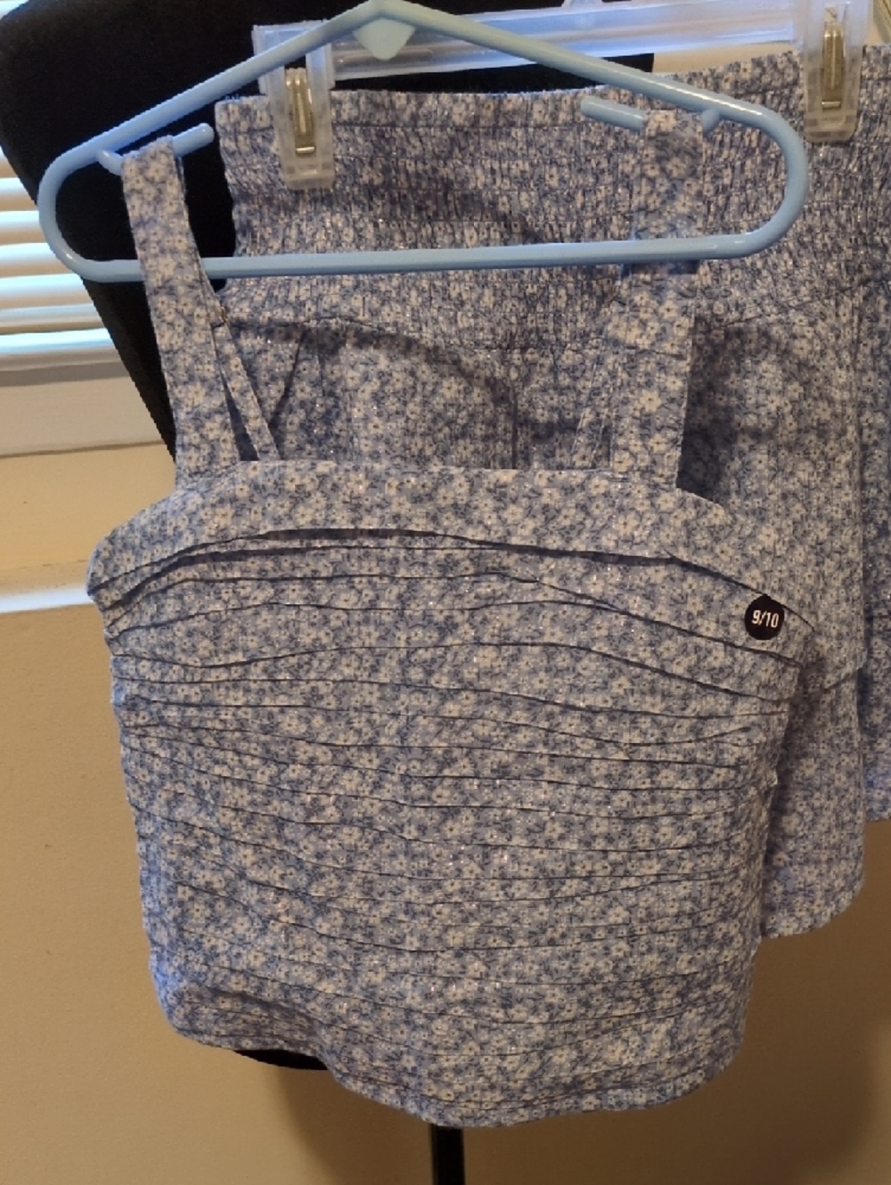 Abercrombie Kids 2 PC L/Blue Floral Smocked Waist Tiered Women's Top/Skirt 9/10 - Picture 2 of 10